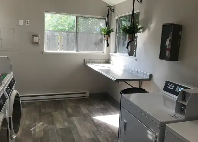 Property at The Oaks - 1200 N Meridian St, Newberg, OR, 97132, 2 beds, 1.5 baths, [object Object]
