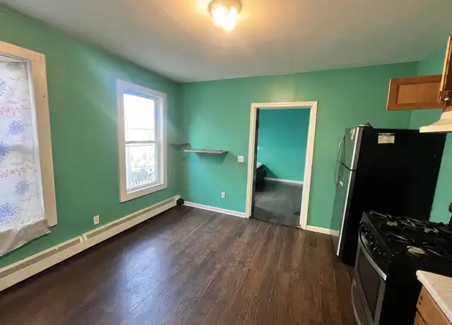 Property at 145 Charles St Unit 1, Waltham, MA, 02453, 1 bed, 1 bath, [object Object]