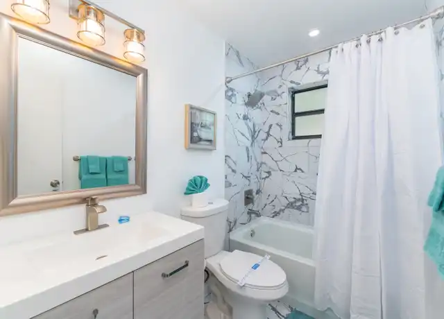 Property at 1100 NE 18th St Unit 4, Fort Lauderdale, FL, 33305, 2 beds, 1 bath, [object Object]