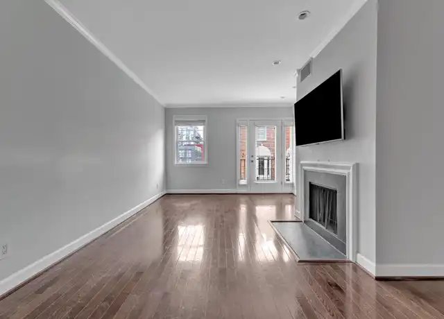 Property at 1203 N Pitt St Unit 2B, Alexandria, VA, 22314, 1 bed, 1 bath, [object Object]