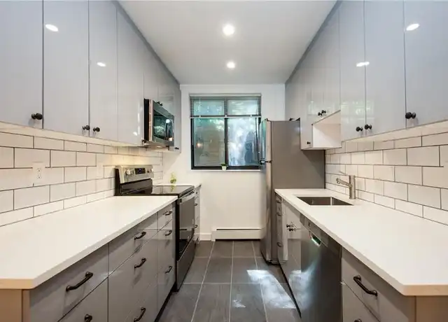 Property at 500 Central Park Ave #414, Scarsdale, NY, 10583, 2 beds, 1.5 baths, [object Object]