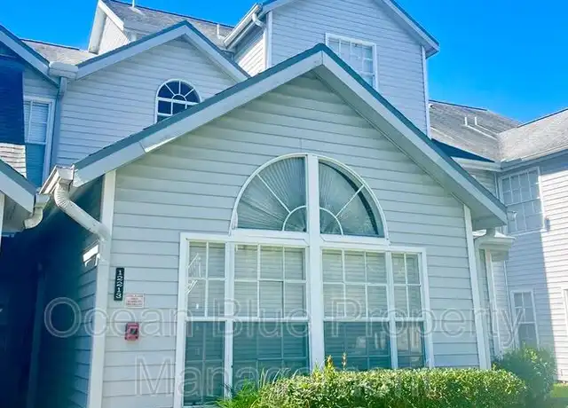 Property at 12213 Armenia Gables Cir, Tampa, FL, 33612, 3 beds, 2 baths, [object Object]