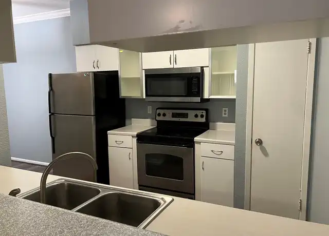 Property at 8100 Cambridge St #129, Houston, TX, 77054, 2 beds, 1 bath, [object Object]