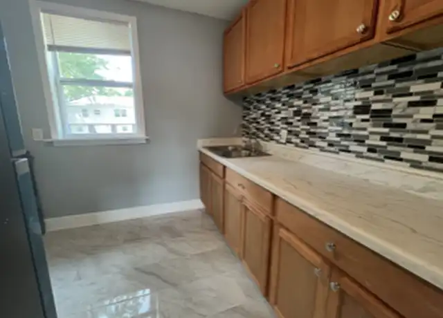 Property at 1415 Madison Ave Unit H, Montgomery, AL, 36107, 2 beds, 1 bath, [object Object]