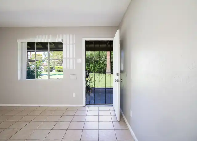 Property at 1829 E Yale St, Phoenix, AZ, 85006, 1 bed, 1 bath, [object Object]