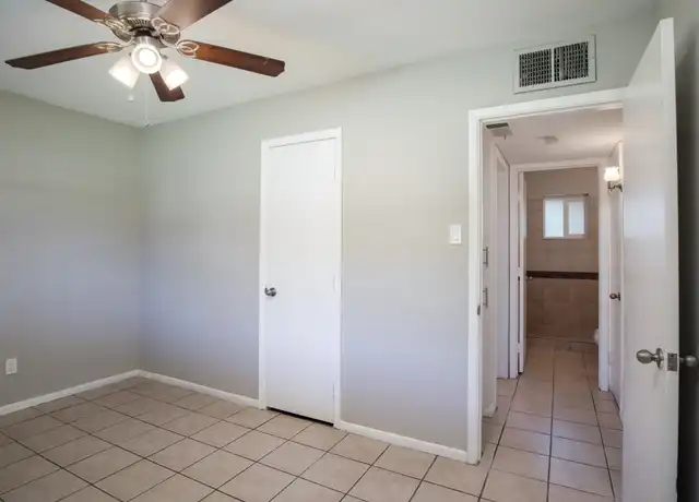 Property at 1829 E Yale St, Phoenix, AZ, 85006, 1 bed, 1 bath, [object Object]