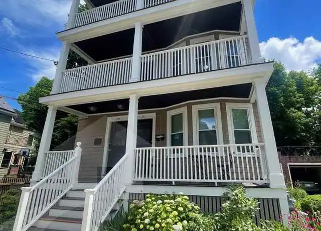 Property at 24 Ashland St Unit 2, Somerville, MA, 02144, 2 beds, 1 bath, [object Object]
