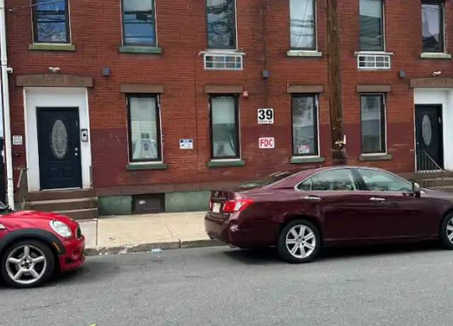 Property at 39 Throop Ave Unit 102, New Brunswick, NJ, 08901, 1 bed, 1 bath, [object Object]