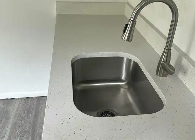 Property at 815 4th St Unit 4, West Palm Beach, FL, 33401, 2 beds, 1 bath, [object Object]