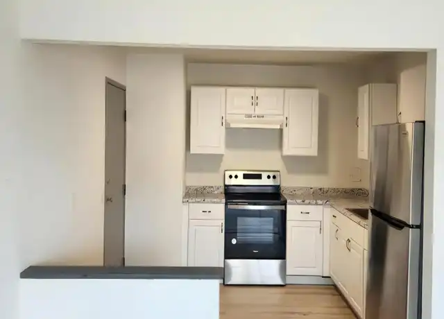 Property at 3722 E Karstens Dr Unit 1, Madison, WI, 53704, 2 beds, 1 bath, [object Object]