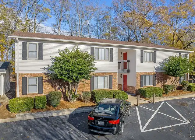 Property at Maple Court Apartments - 710 N Maple St, Simpsonville, SC, 29681, 2 beds, 1 bath, [object Object]