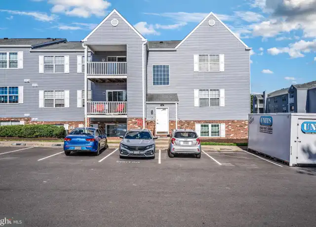 Property at 102 Grosvenor Ln #203, Stafford, VA, 22556, 2 beds, 1 bath, [object Object]