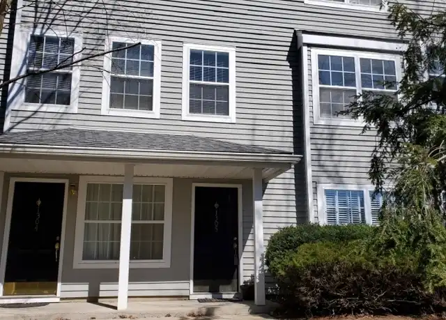 Property at 1305 Paddington Rd, Mahwah, NJ, 07430, 3 beds, 2 baths, [object Object]