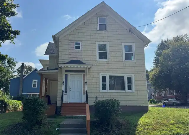 Property at 5 Alfred St Unit 2, Binghamton, NY, 13903, 3 beds, 1 bath, [object Object]
