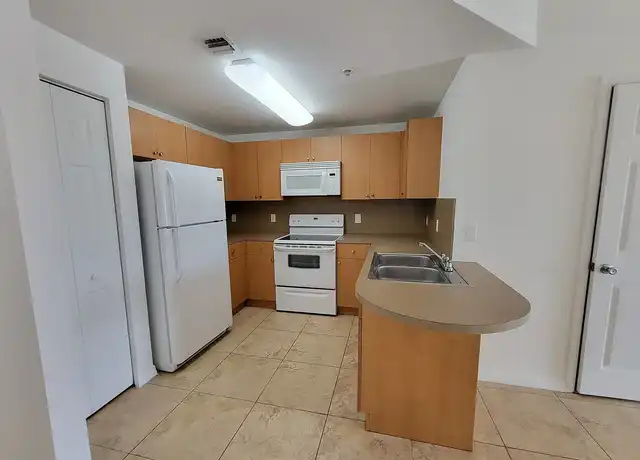 Property at Monserrate - 435 SW 12th Ave, Miami, FL, 33130, 1 bed, 1 bath, [object Object]