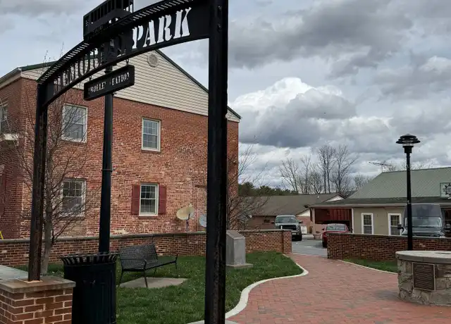 Property at 309 Main St Unit 7, Myersville, MD, 21773, 2 beds, 1 bath, [object Object]