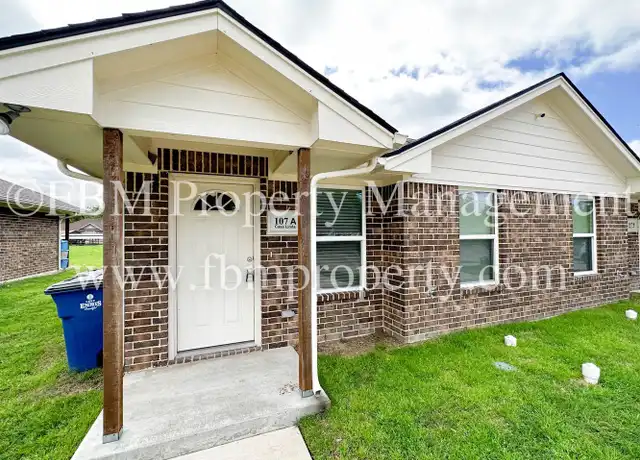 Property at 107 Casa Linda St Unit A, Ennis, TX, 75119, 3 beds, 2 baths, [object Object]