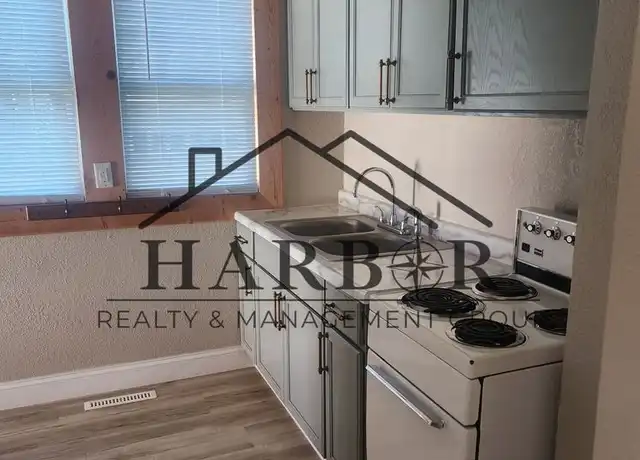 Property at 803 2nd Ave NW, Austin, MN, 55912, 2 beds, 1.5 baths, [object Object]