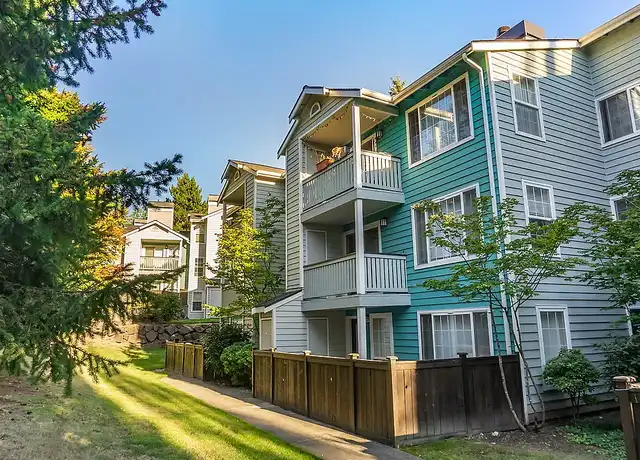 Property at Evergreen Heights - 12233 NE 131st Way, Kirkland, WA, 98034, 1-3 bed, 1-2 bath, [object Object]