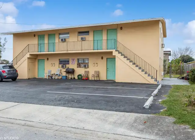 Property at 1521 W 21st St, Riviera Beach, FL, 33404, 2 beds, 1 bath, [object Object]