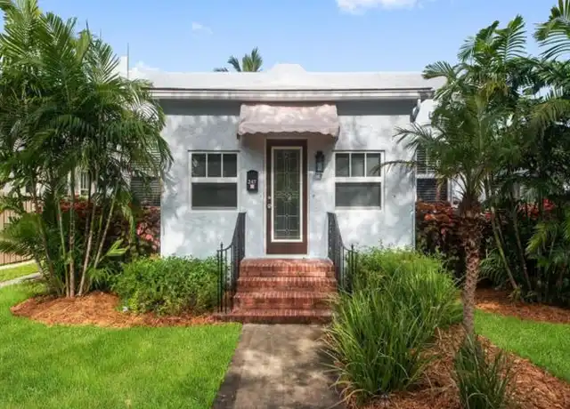 Property at 247 Royal Ct, Delray Beach, FL, 33444, 2 beds, 2 baths, [object Object]