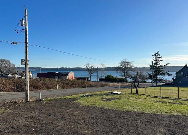 Photo of 705 Power Rd, Coupeville, WA 98239