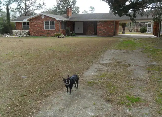 Property at 672 SE Ebenezer Rd, Lake City, FL, 32025, 2 beds, 2 baths, [object Object]