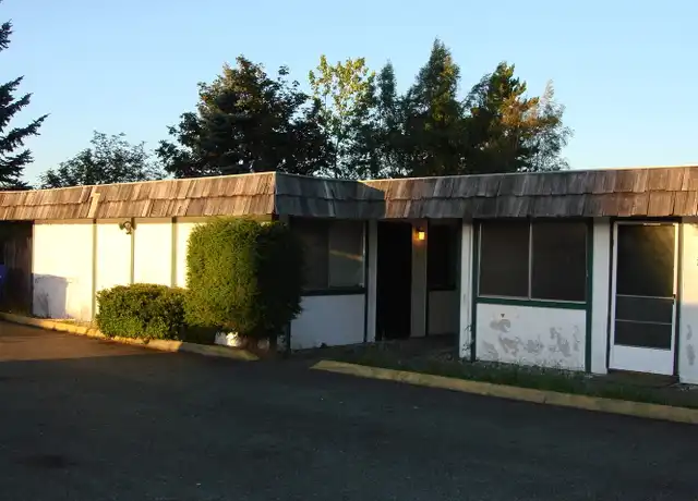 Property at 10624 Kendrick St SW Unit 5, Lakewood, WA, 98499, 1 bed, 1 bath, [object Object]