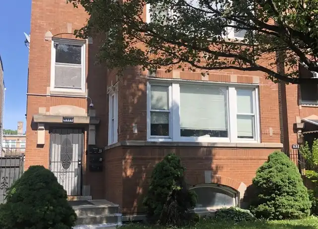 Property at 6323 S Richmond St Unit 2, Chicago, IL, 60629, 2 beds, 1 bath, [object Object]