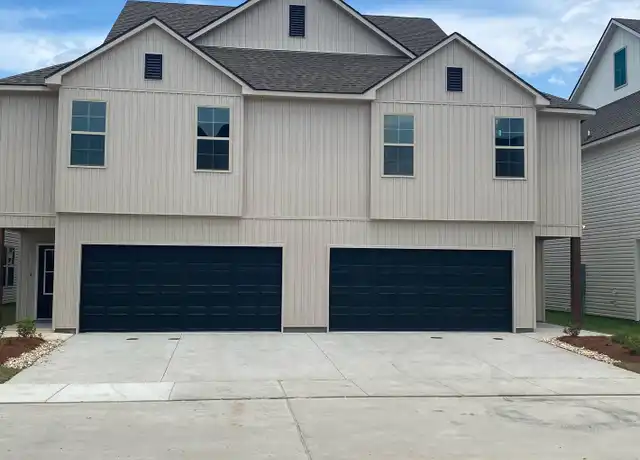 Property at 1018 Bengal Crossing Ave, Baton Rouge, LA, 70820, 3 beds, 2 baths, [object Object]