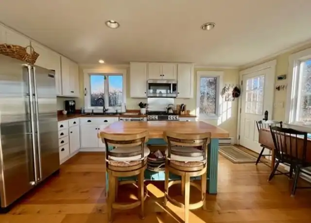 Property at 836 State Rd Unit AQ601, Aquinnah, MA, 02535, 3 beds, 2 baths, [object Object]