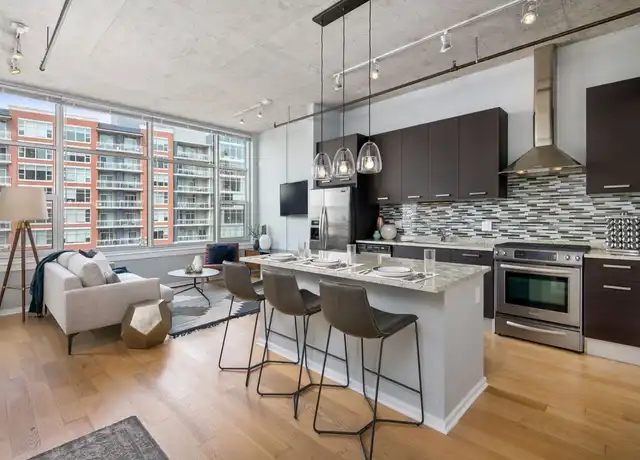 Property at 151 W Roosevelt Rd Unit 405, Chicago, IL, 60605, 1 bed, 1 bath, [object Object]