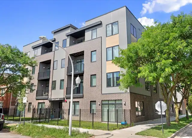 Property at 204 S Leavitt St Unit 401, Chicago, IL, 60612, 2 beds, 2 baths, [object Object]