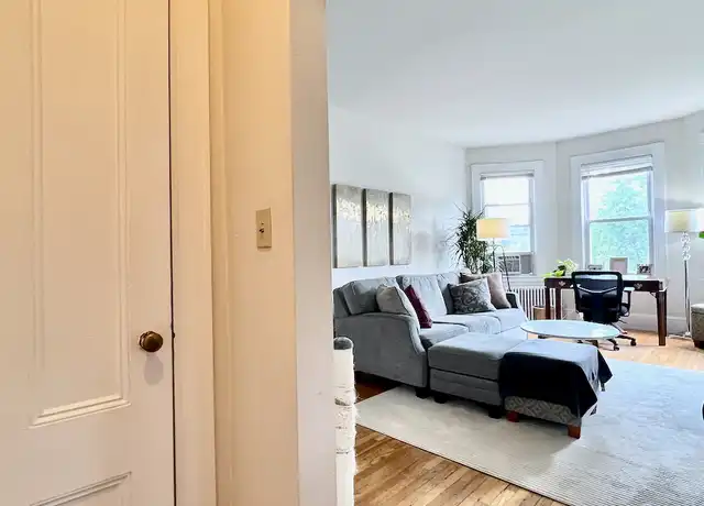 Property at 74 Walnut St Unit 10, Somerville, MA, 02143, 1 bed, 1 bath, [object Object]