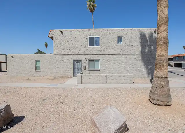 Property at 4761 E Moreland St, Phoenix, AZ, 85008, 2 beds, 1.5 baths, [object Object]