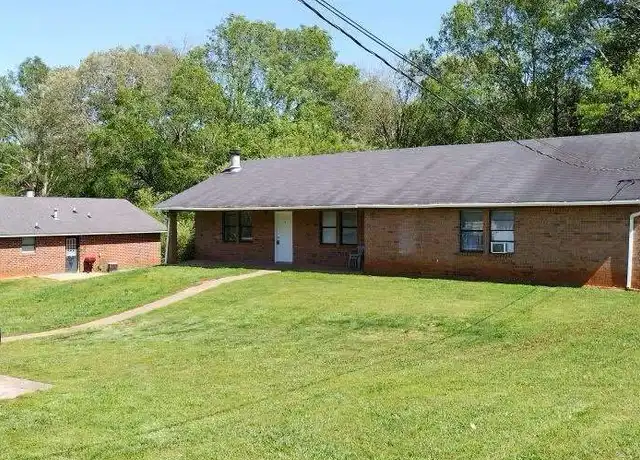 Property at 200 Tanglewood Dr Unit A, Monroe, GA, 30656, 2 beds, 1 bath, [object Object]