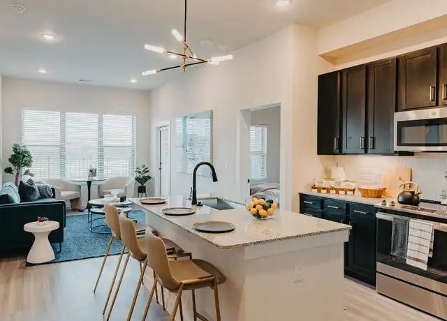 Property at 3729 State Highway 161 Unit 10517, Grand Prairie, TX, 75052, 1 bed, 1 bath, [object Object]