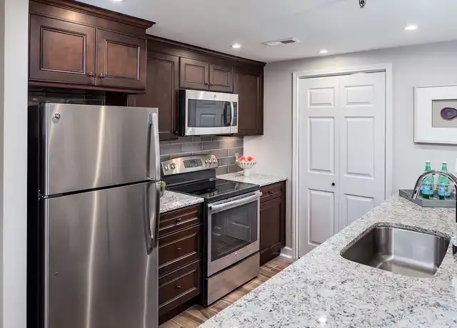 Property at Twenty & Grand - 2000 Grand Ave, Nashville, TN, 37212, 2 beds, 1-2 bath, [object Object]
