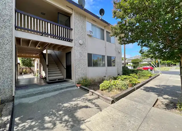 Property at 2471 Old Sonoma Rd Unit 2, Napa, CA, 94558, 2 beds, 1 bath, [object Object]