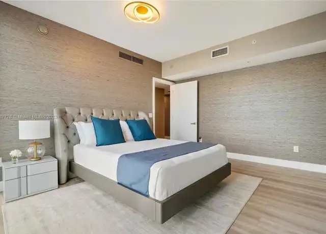 Property at 185 SW 7th St #803, Miami, FL, 33130, 2 beds, 2.5 baths, [object Object]