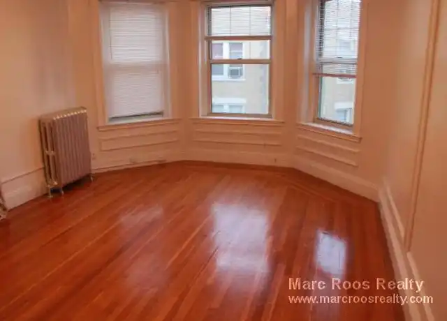 Property at 86 Maple St Unit 3, Malden, MA, 02148, 2 beds, 1 bath, [object Object]