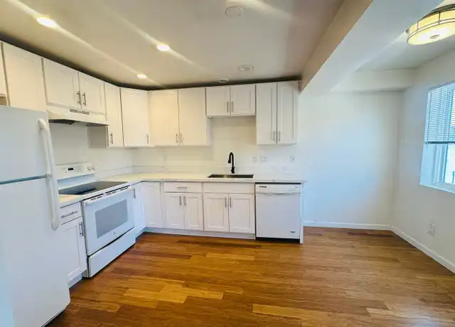 Property at 1822 Silver Lake Rd Unit 05, Everett, WA, 98208, 2 beds, 1 bath, [object Object]
