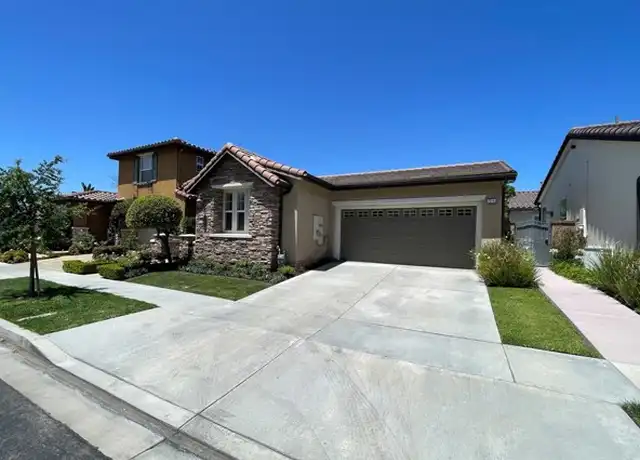 Property at 25 Saintsbury, Irvine, CA, 92602, 3 beds, 2.5 baths, [object Object]