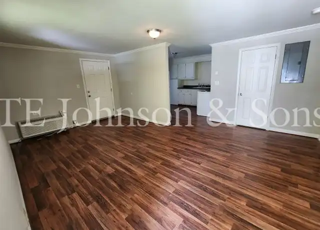Property at 313 Meredith Ave Unit 313 8, Lexington, NC, 27292, 2 beds, 1 bath, [object Object]