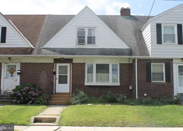 Property at 1110 E Jackson St, York, PA, 17403, 2 beds, 2 baths, [object Object]