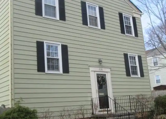Property at 226 Huntington Ln, Blacksburg, VA, 24060, 4 beds, 3.5 baths, [object Object]