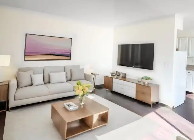 Property at 2009 Bryant Ave S Unit 6, Minneapolis, MN, 55405, 1 bed, 1 bath, [object Object]