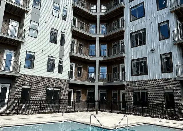 Property at The Fitzroy - 2400 1st Ave S, Birmingham, AL, 35233, 1 bed, 1 bath, [object Object]