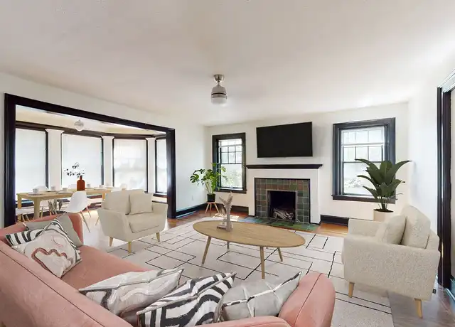 Property at Armour Park - 608 E Armour Blvd, Kansas City, MO, 64109, 4 beds, 2 baths, [object Object]