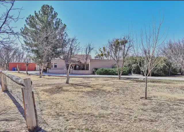 Property at 1066 Villa Linda Way, El Paso, TX, 79932, 3 beds, 2 baths, [object Object]